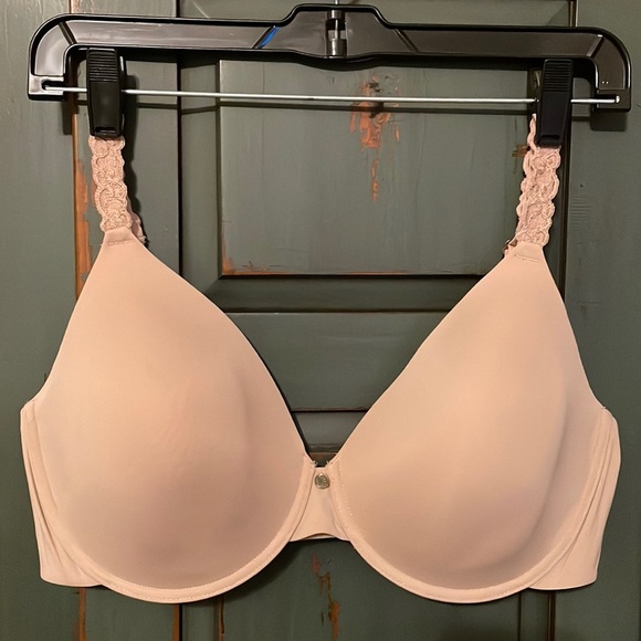 👄Natori Underwire Bra👄 - Picture 1 of 6